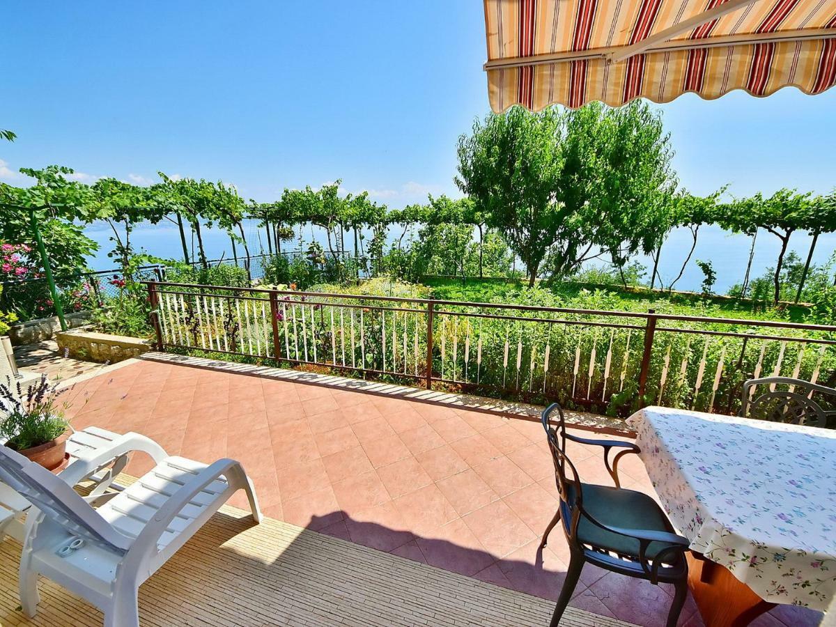 Apartment Laurus-2 By Interhome Laurana Esterno foto