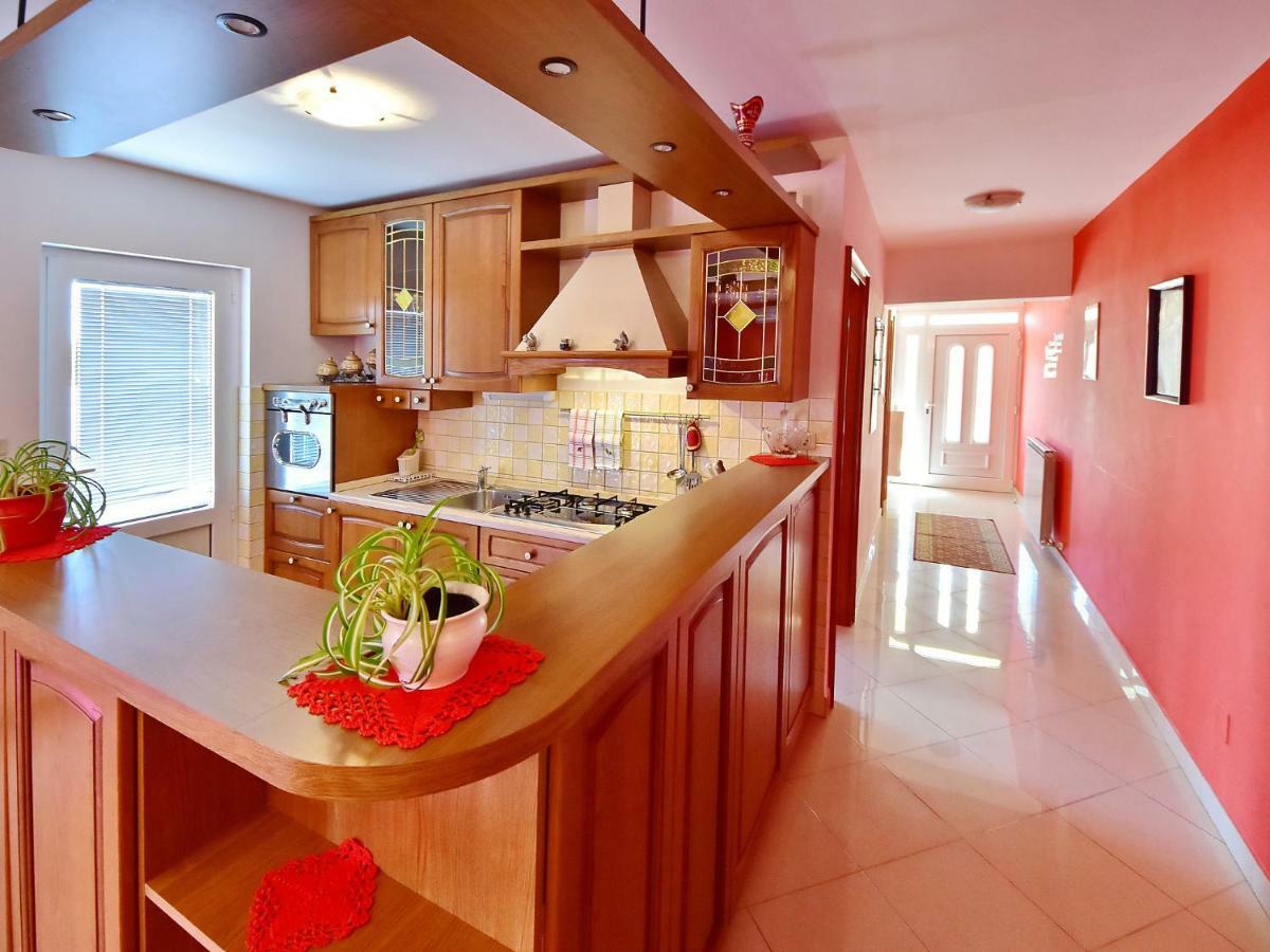 Apartment Laurus-2 By Interhome Laurana Esterno foto