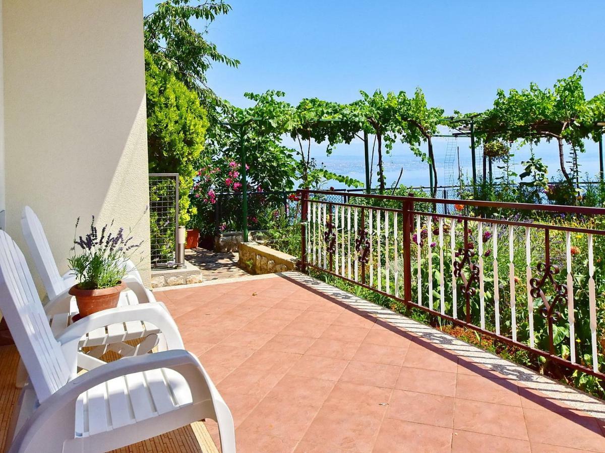 Apartment Laurus-2 By Interhome Laurana Esterno foto