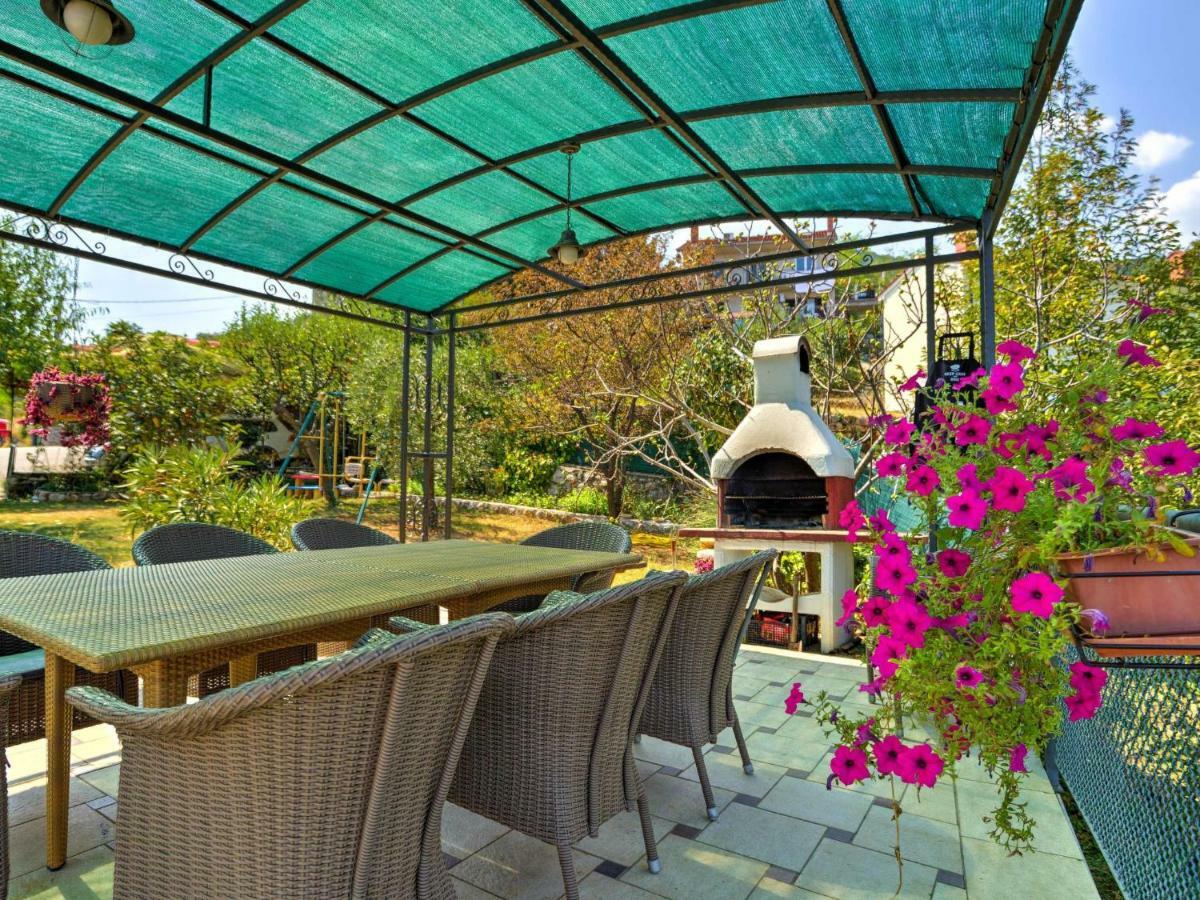 Apartment Laurus-2 By Interhome Laurana Esterno foto